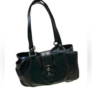 AUTHENTIC COACH SHOULDER BAG